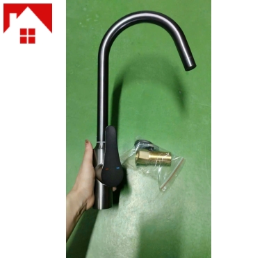Vòi rửa chén nóng lạnh giá rẻ